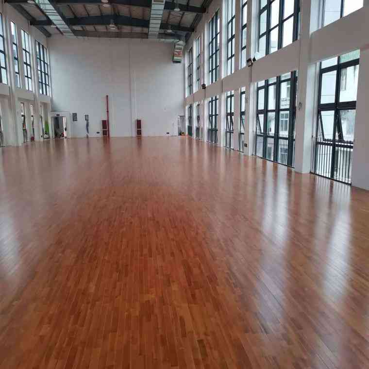 场馆木地板 学校运动木地板 实木木地板商家