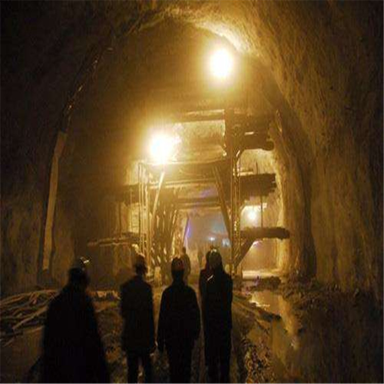 来宾地铁隧道堵漏公司 地下室渗水补漏