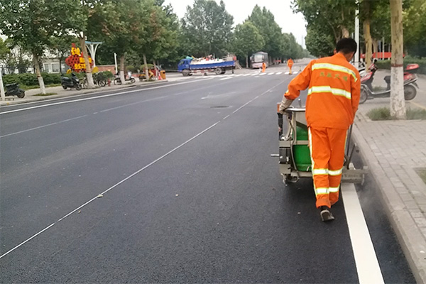 道路划线标示