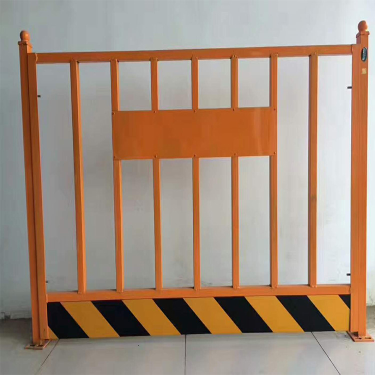 河南不锈钢围栏 工地警示护栏 整体稳定性十分**