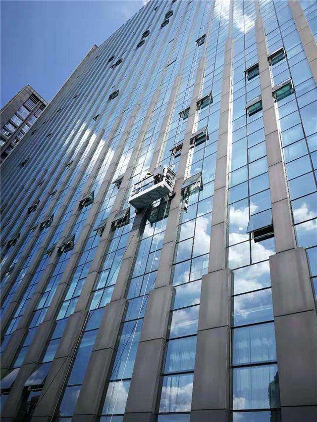 上海玻璃破损维修公司