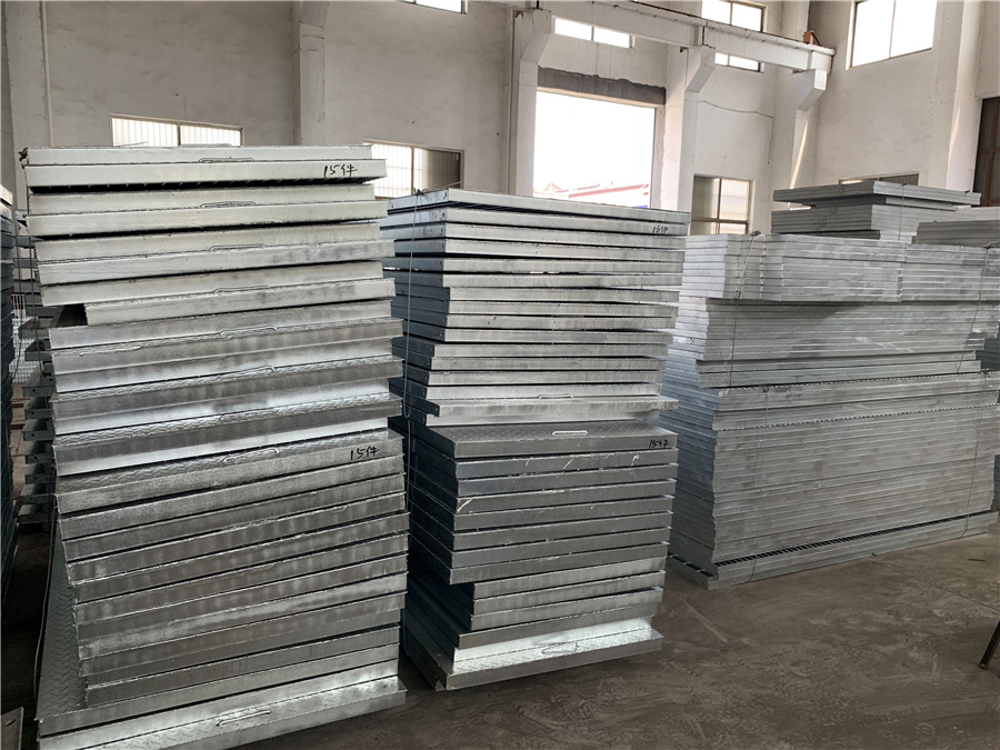 湖南钢格板用途 产量大 寿命长 格磊钢格板