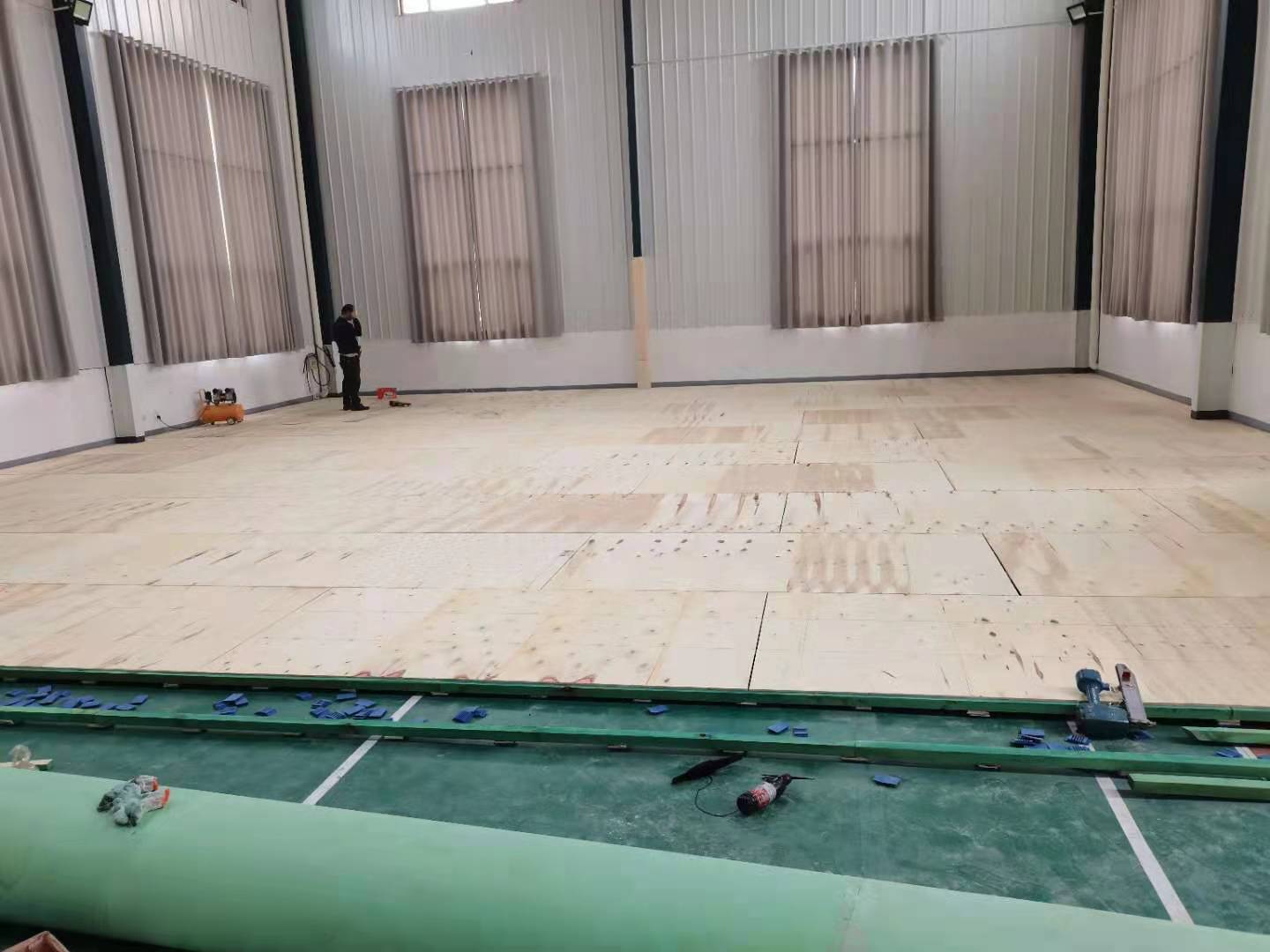 贵阳舞台运动木地板施工