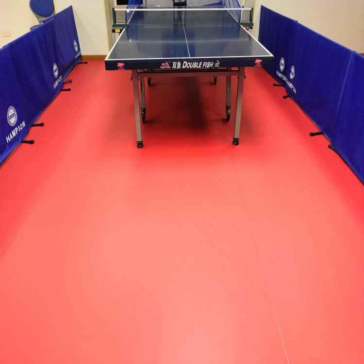 乒乓球运动地胶用什么颜色 乒乓球地胶厚度要求