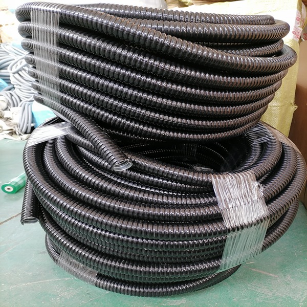 包頭供應黑色PVC包塑鍍鋅金屬軟管 Φ12規格包塑蛇皮管