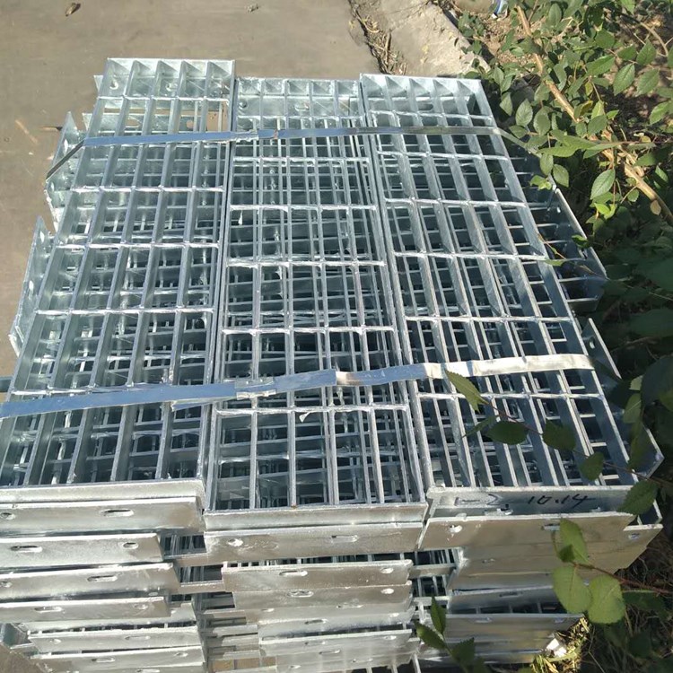 钢格板厂家 定制不锈钢平台踏步板格栅网 热镀锌异型排水沟钢格板