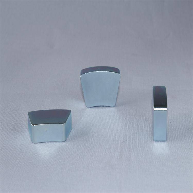 方块磁铁 方形磁铁 钕铁硼强磁 强力磁铁 高强磁铁等系列