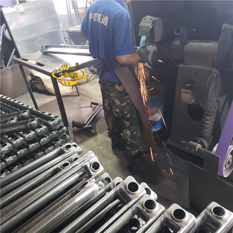 SCGLZY8-7.5钢铝复合暖气片展示