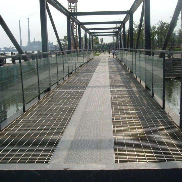 上海浦东钢格栅 型号齐全 平台踏步板