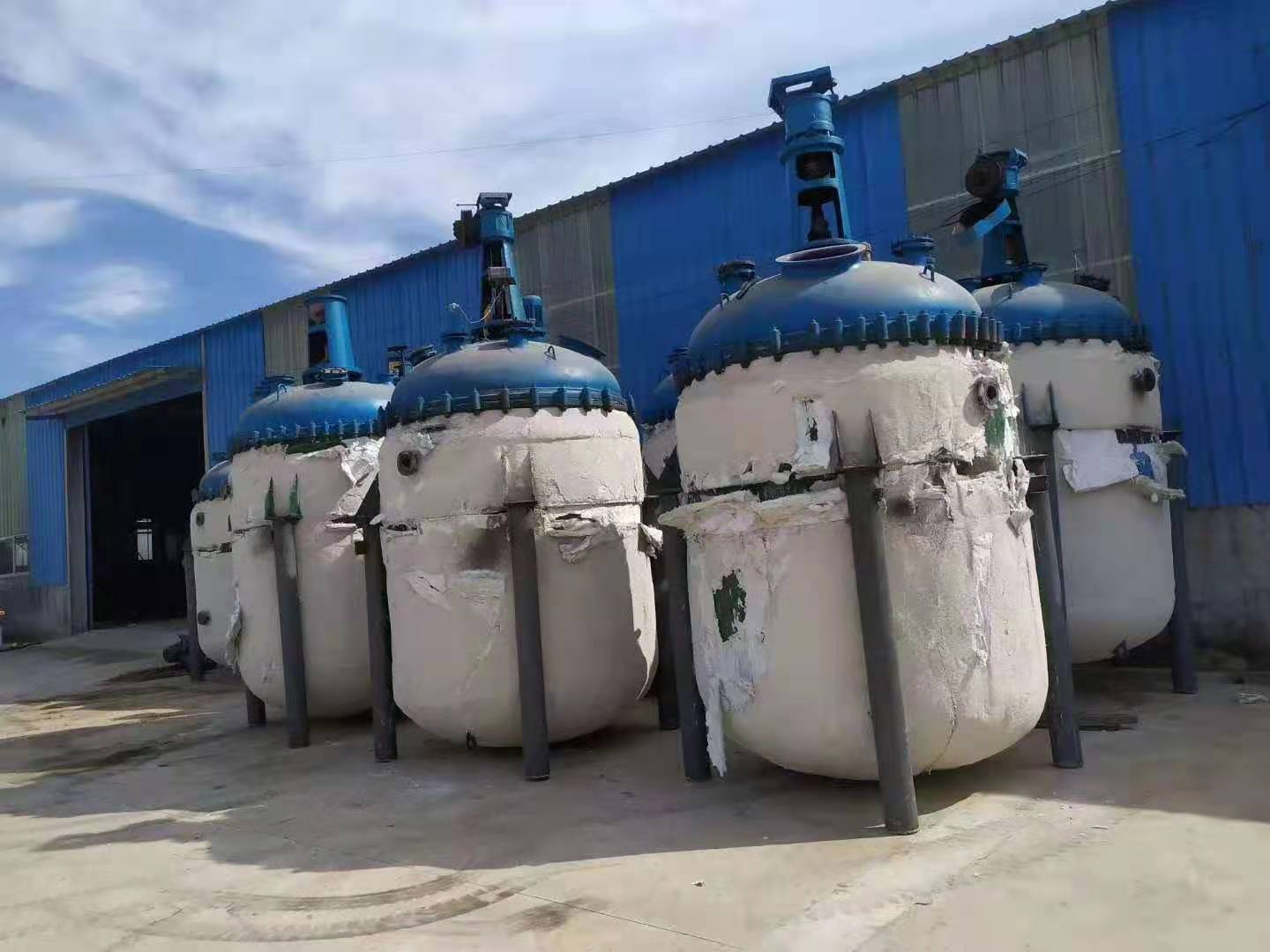 威海二手搪瓷反应釜化工设备厂家 长期回收