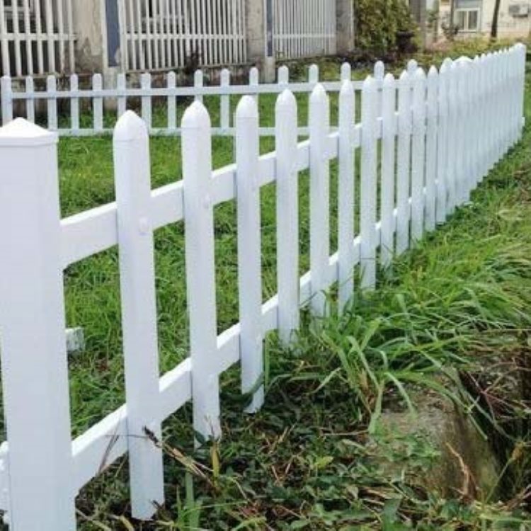 五指山塑钢草坪护栏供应 绿化护栏