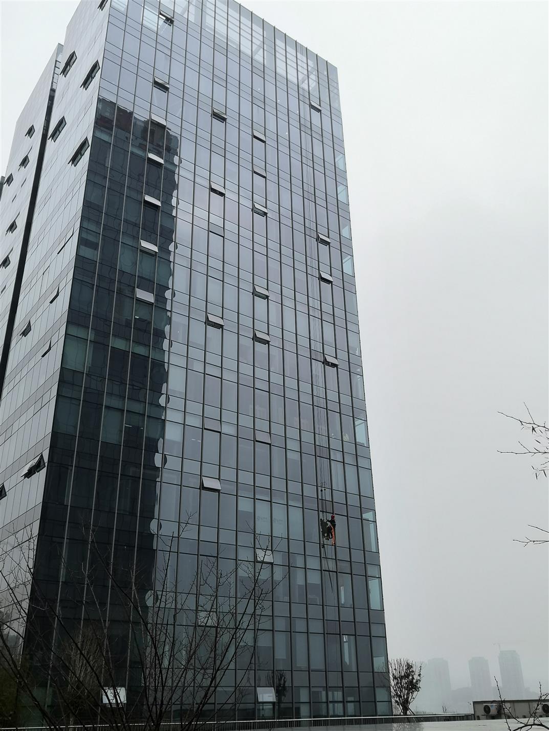 上海大楼玻璃安装幕墙玻璃更换维修