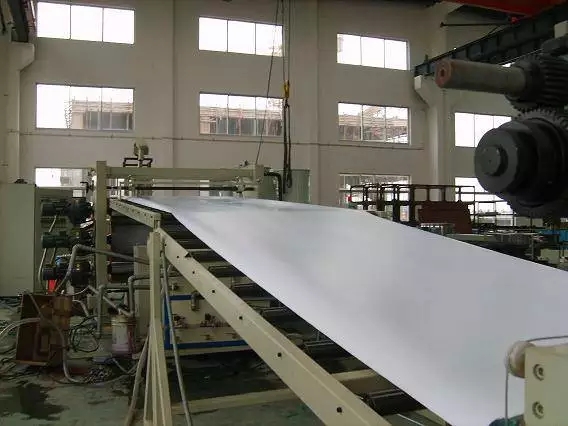 科润高速PVC仿大理石板材生产线