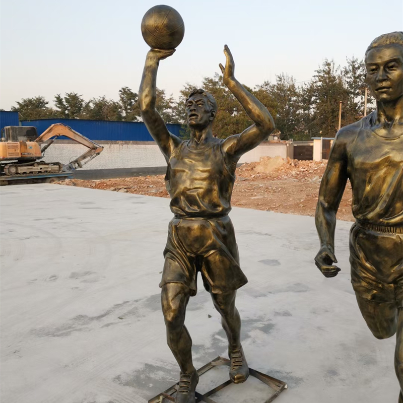 玻璃钢打篮球人物雕塑，仿铜运动人物雕塑