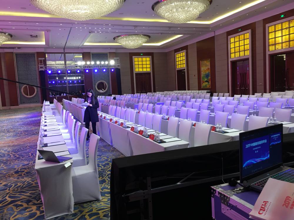上海会议LED大屏租赁 舞台桁架搭建