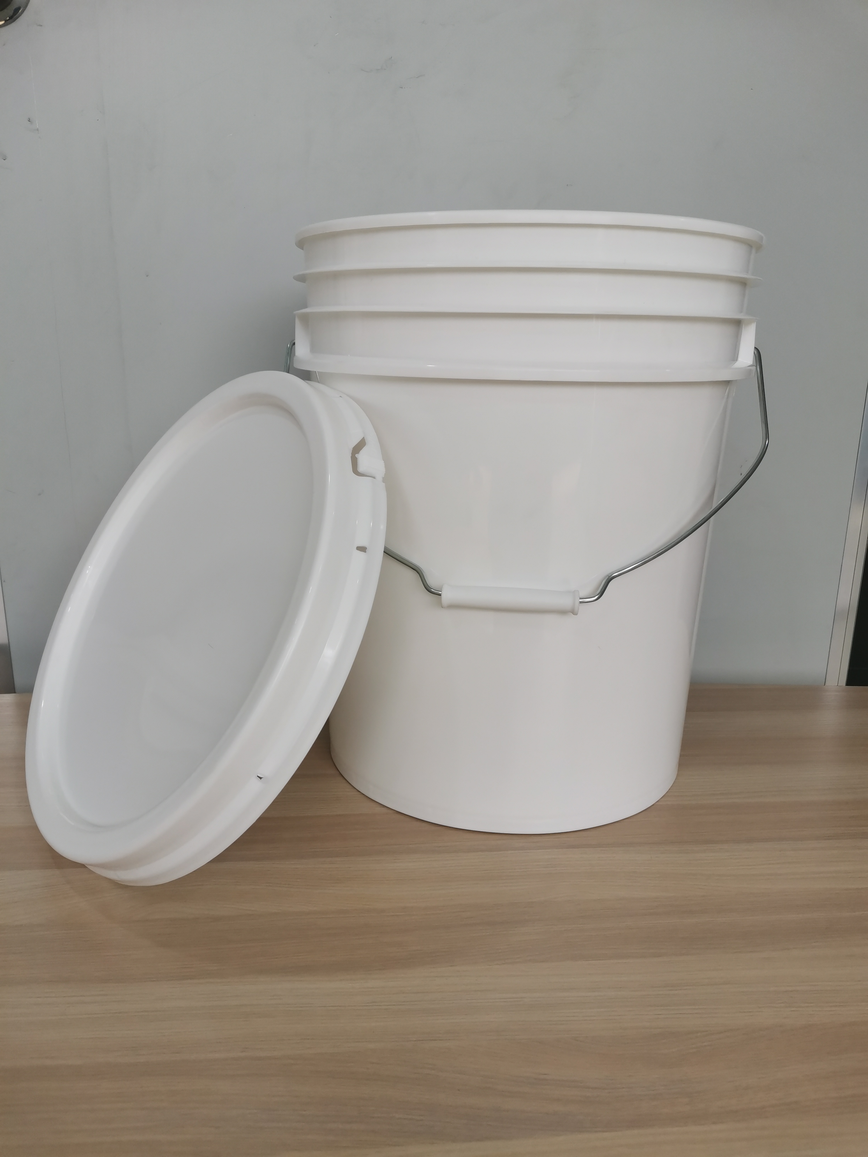20升美式塑料桶 高档涂料桶 化工桶 墙固包装桶