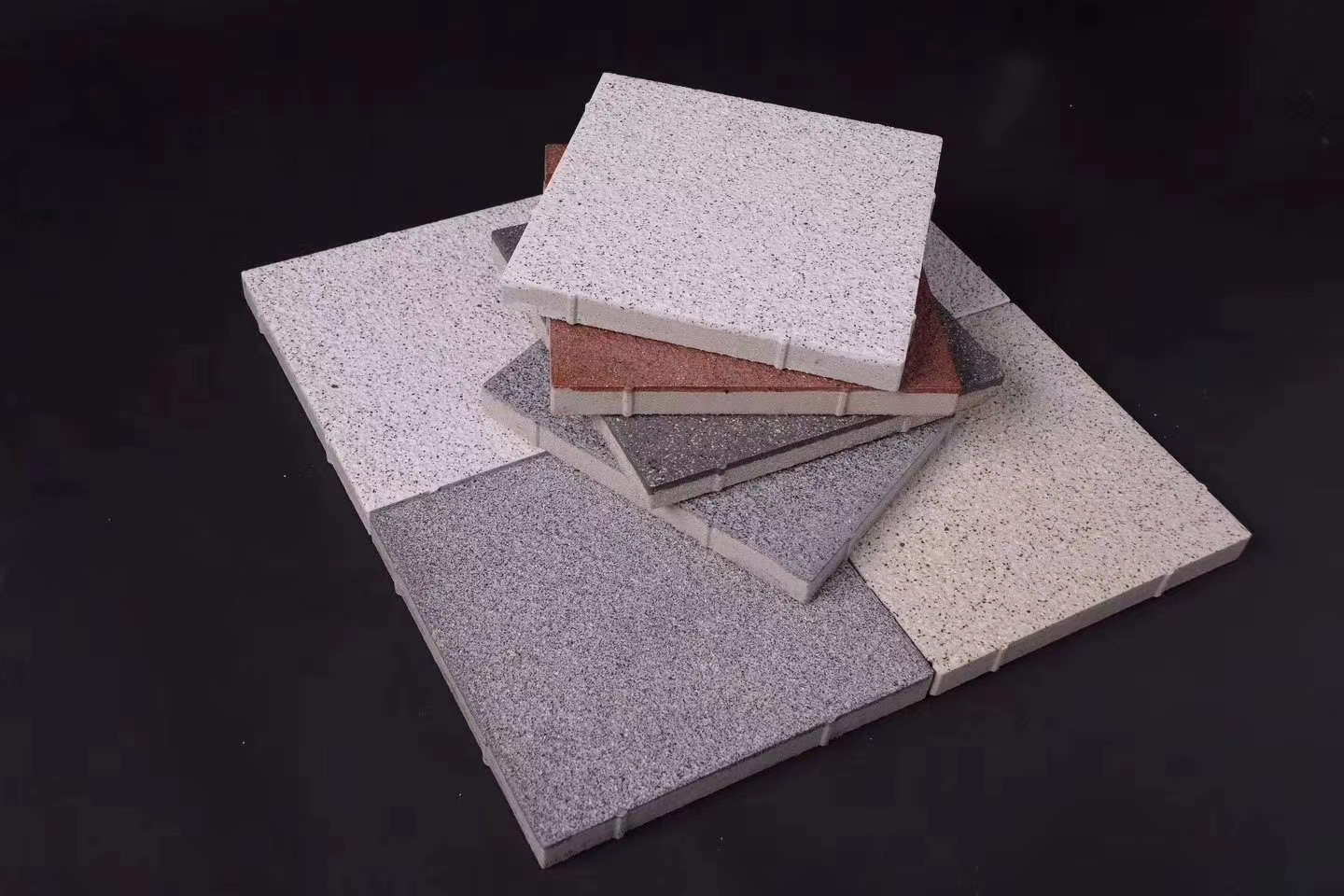 珠海市透水砖|高新区生态透水砖是一种透水性强的地面砖