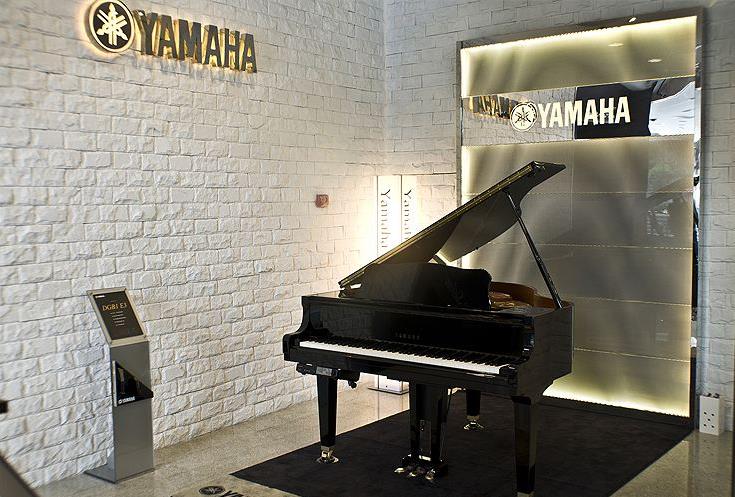焦作日本雅马哈钢琴和珠江钢琴对比