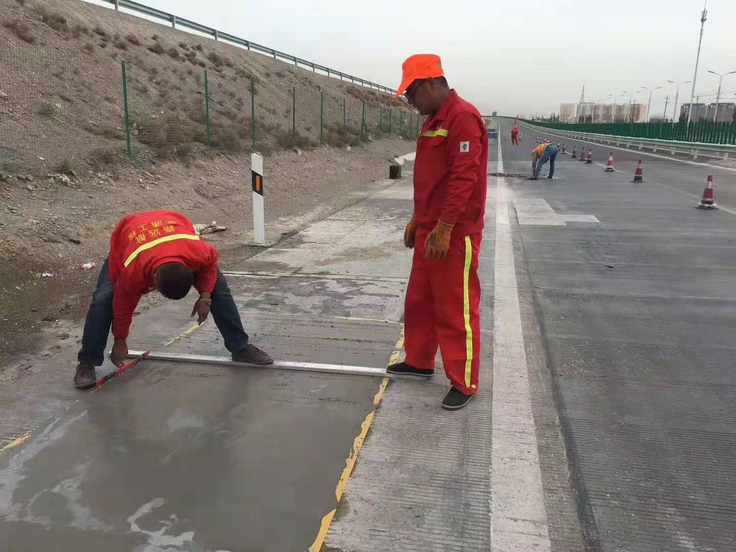 华宝远景2小时通车CGM水泥基加油站路面薄层修复砂浆