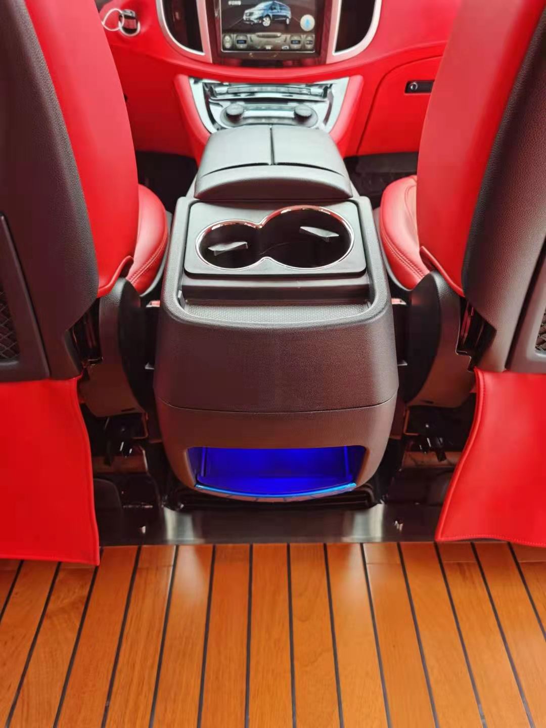 浙江奔驰V260扶手箱黑色米色原厂款