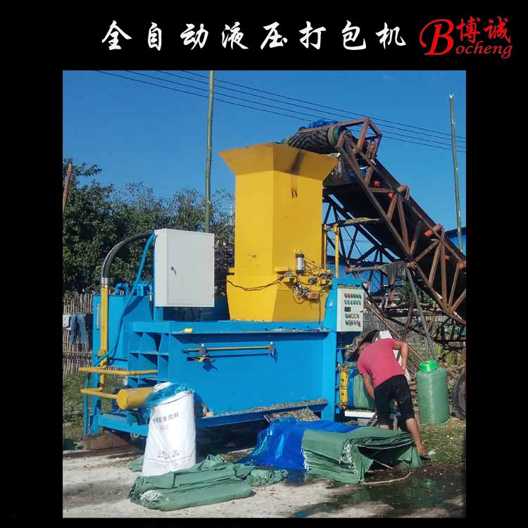 液壓青儲(chǔ)打包機(jī)功率 性能穩(wěn)定