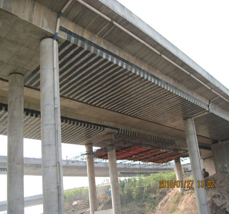 威宁县桥梁加固粘钢加固裂缝修补加固质量有保证