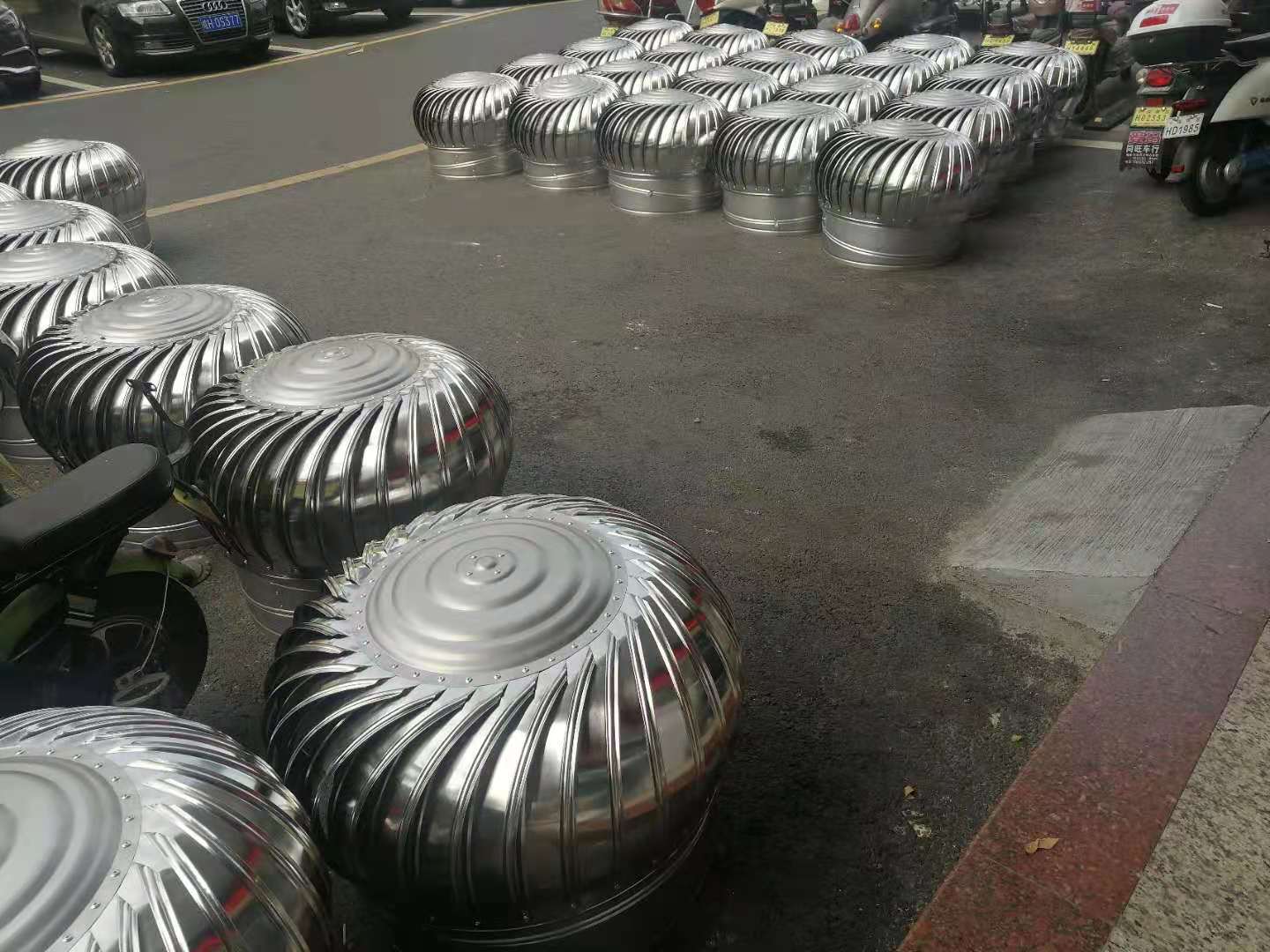 广州花园项目500型无动力风帽交付