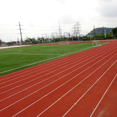 深圳学校体育场专业人造草坪施工单位 足球场高尔夫果岭施工 运动场地施工