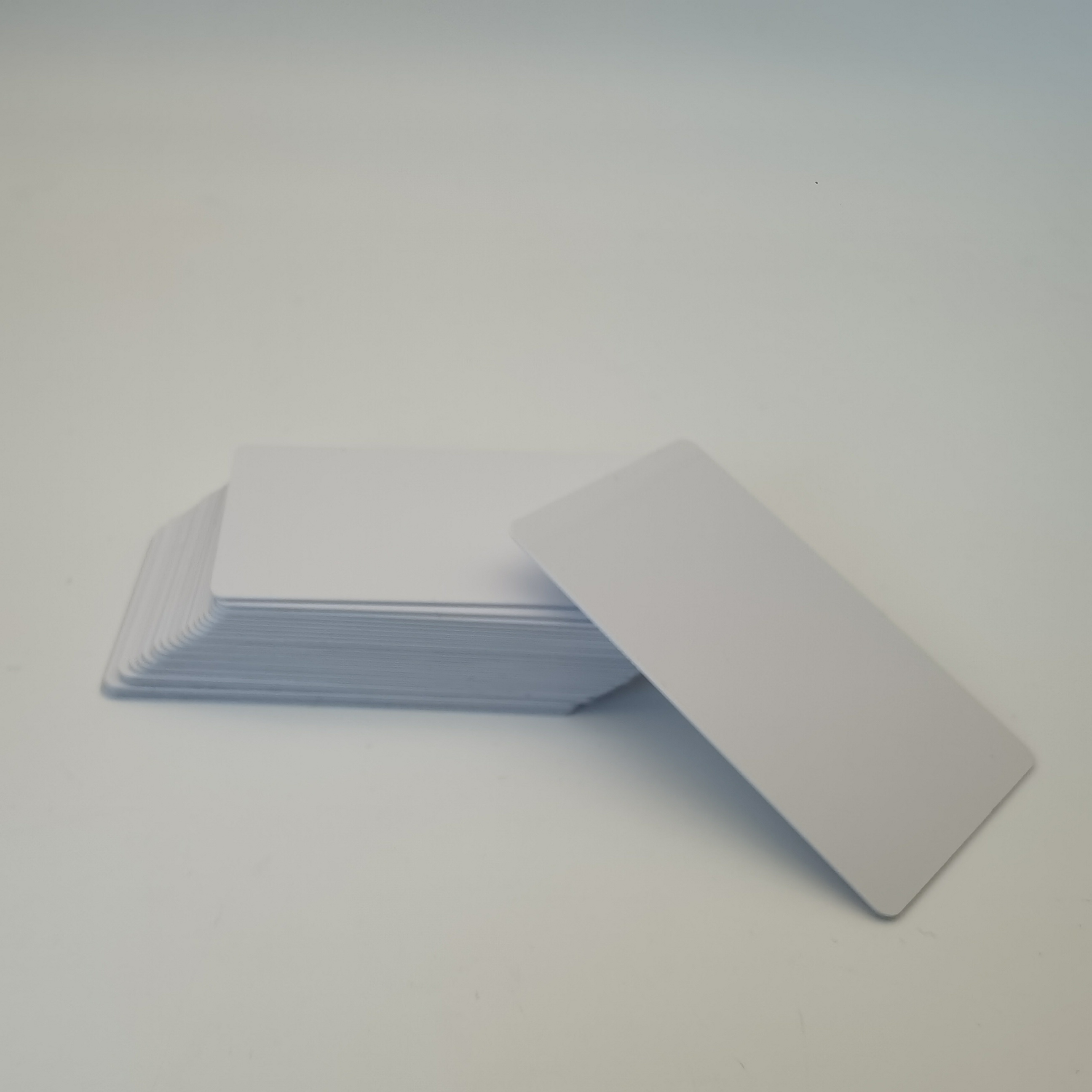 厂家直销MIFARE Plus系列PVC白卡印刷彩卡MIFARE Plus X 2K芯片
