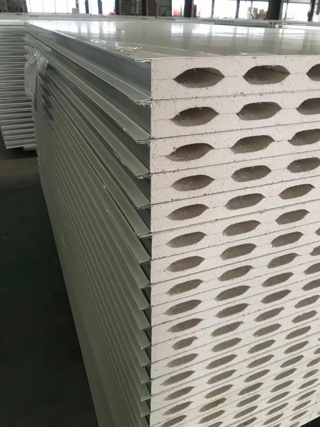 南通翔展硫氧镁净化板厂家1150型硫氧镁净化彩钢板防火硫氧镁板