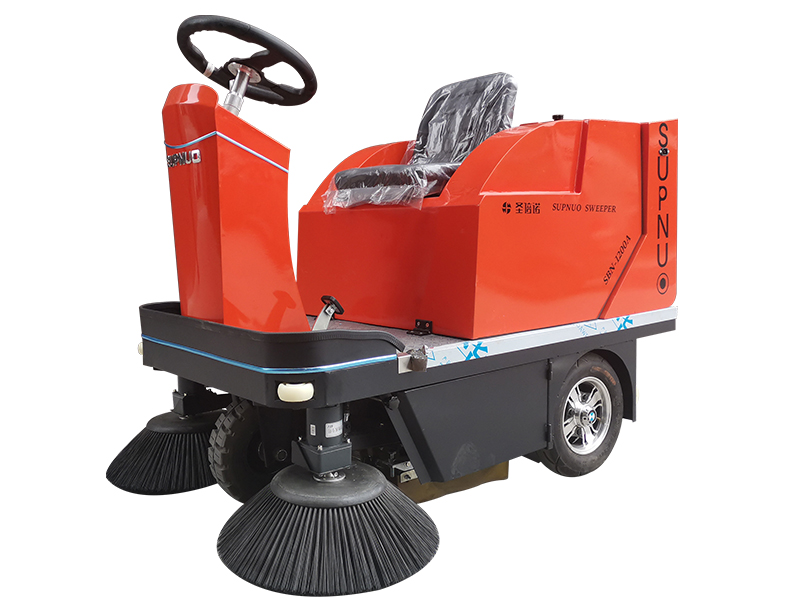 圣倍诺小型扫地吸尘车1200A-扫吸相结合-品质保证