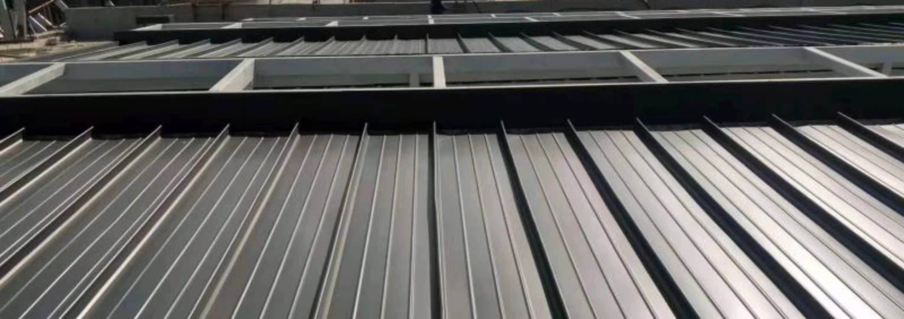 内蒙古赤峰铝镁锰直立锁边屋面板直销