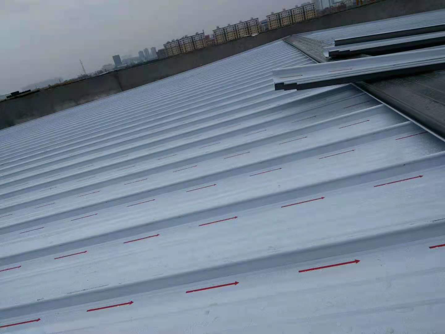 供应宁夏石嘴山铝镁锰屋面板生产厂家