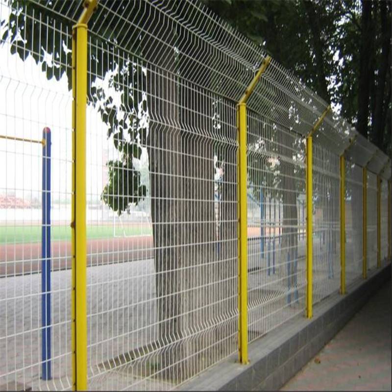 围地铁丝网 绿色防护围栏网 单位铁丝网墙
