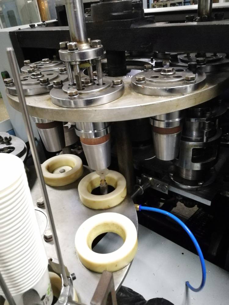 小本创业机器 一次性纸杯纸碗设备 湖北纸杯纸碗机器厂家