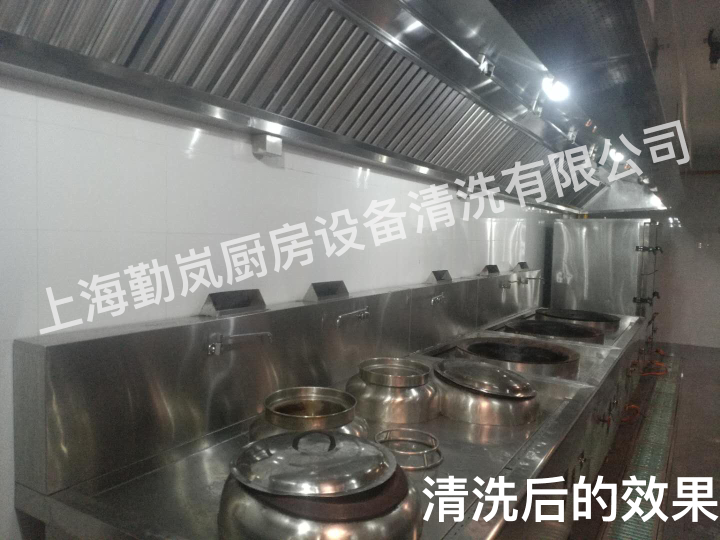 上海管道清洗公司丨单位商场油烟管道清洗
