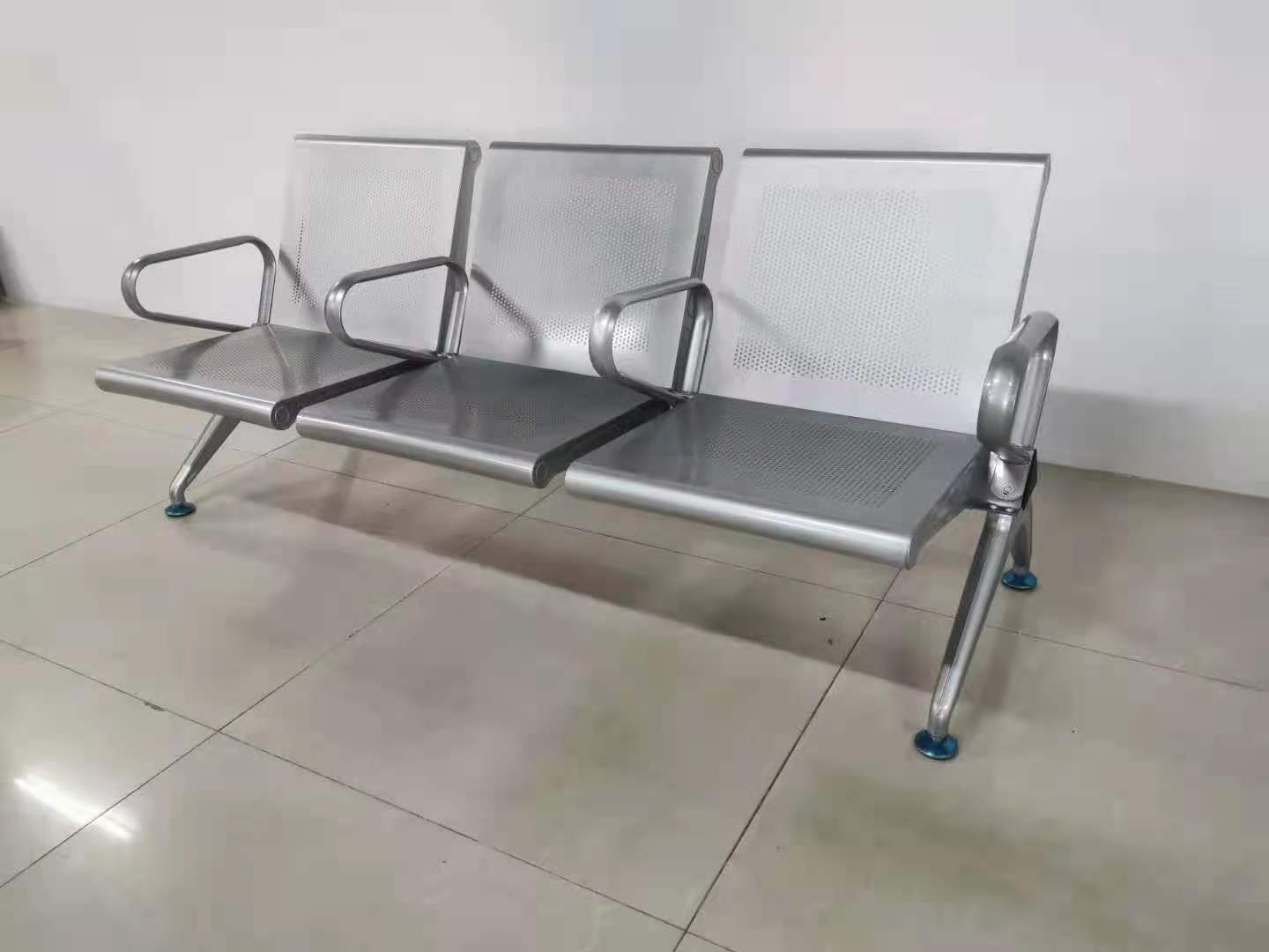 公共场所排椅铝合金不锈钢排椅机场超市广场长椅定制排椅
