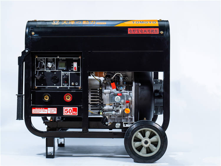 300A便携式柴油内燃式电焊机