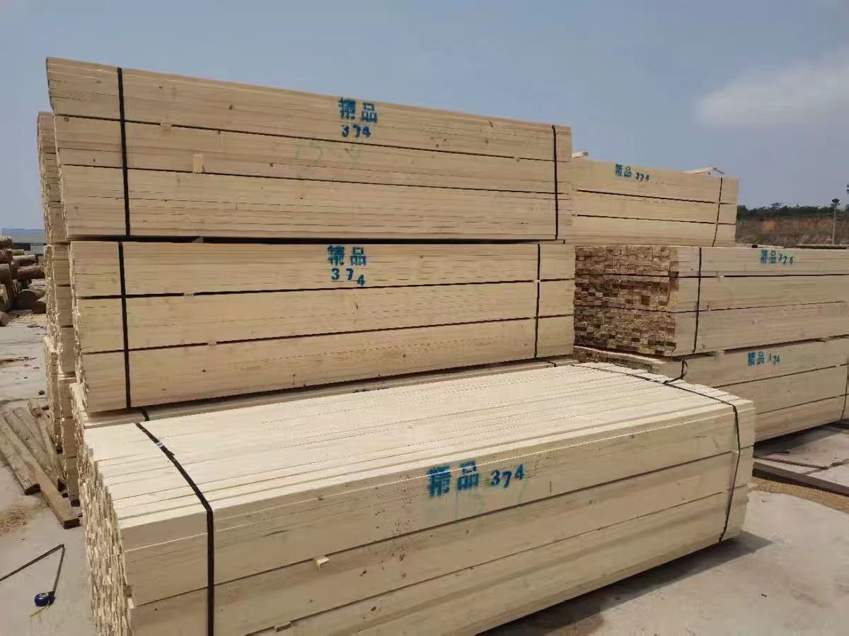 恩施澳松建筑木方 进口木料 支持各种规格定制