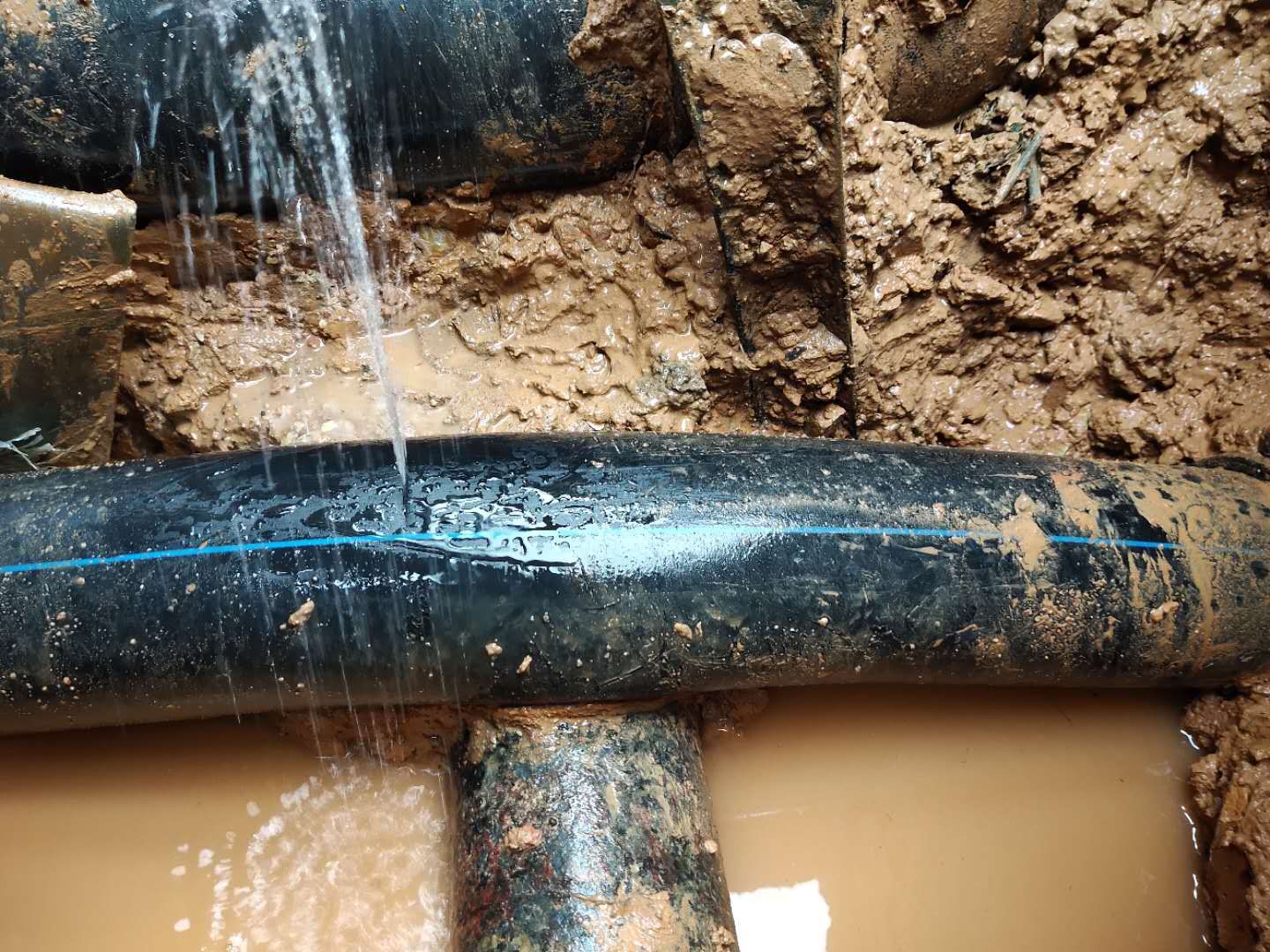 捡漏-莞城地下消防水管漏水维修公司-测漏技术到位