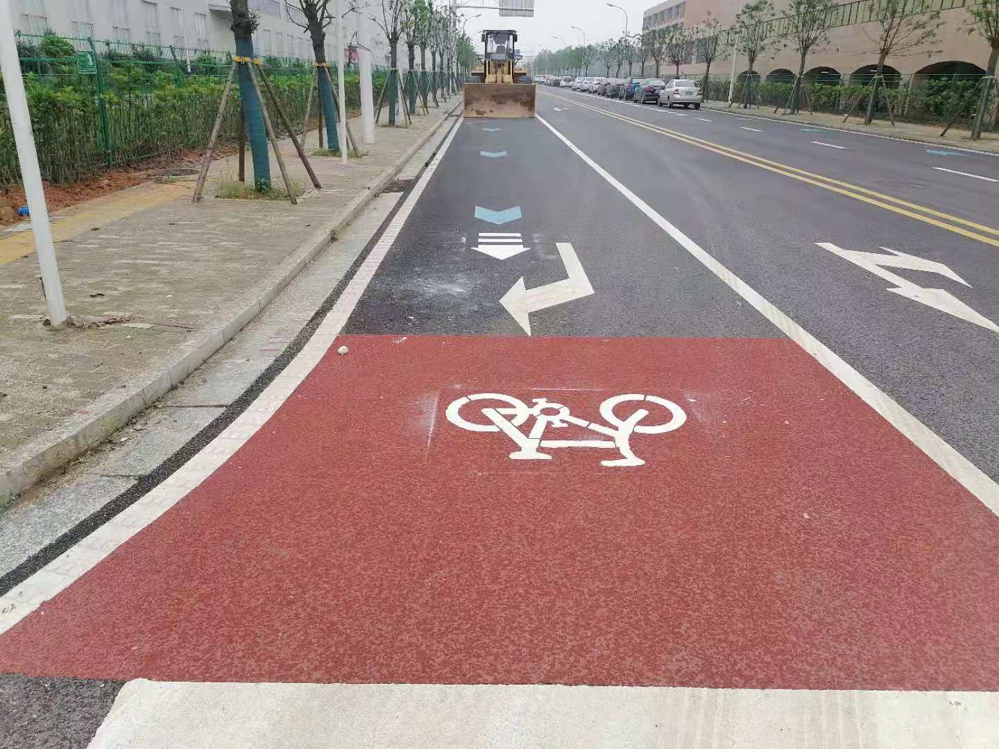 龙山县陶瓷颗粒彩色路铺防滑方式