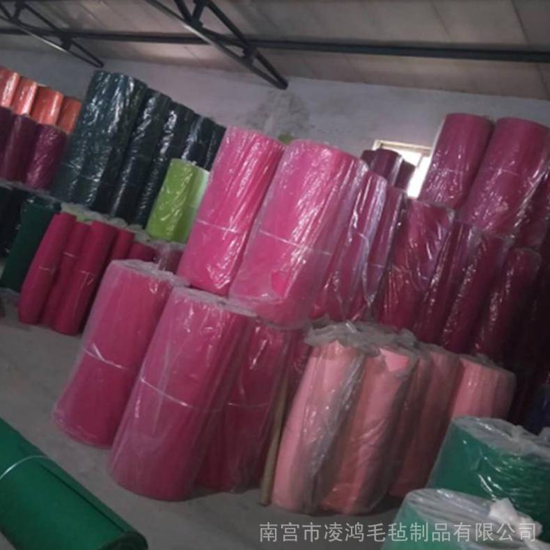 厂家供应 各种化纤毛毡 隔音毛毡板 各种尺寸型号毛毡 羊毛毡制品订做