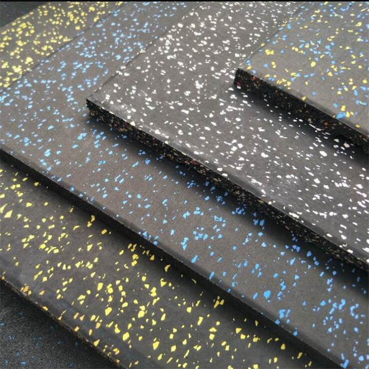 橡胶地垫塑胶地板 供应厂家 河北室外彩色橡胶地垫