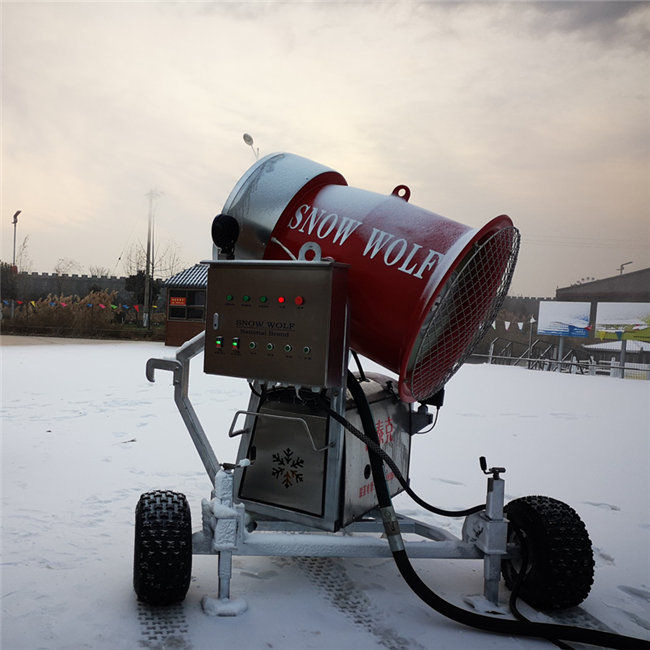全智能造雪机操作系统 潍坊造雪机制雪供游客嬉戏