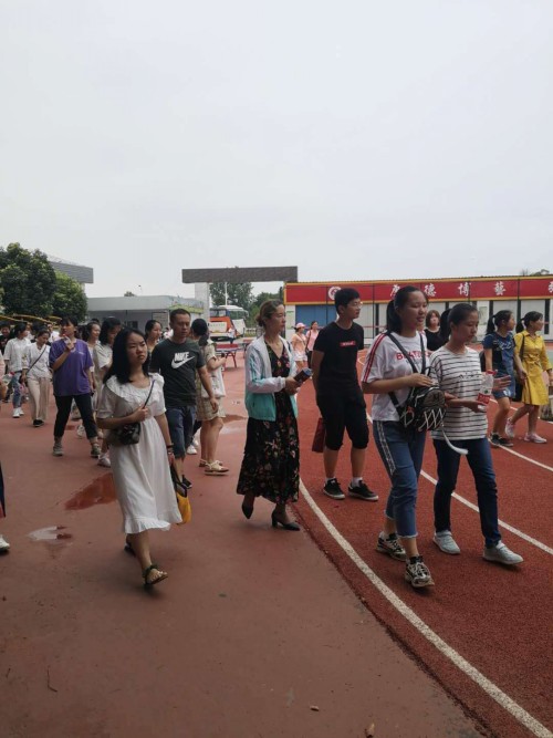 武汉华中艺术学校美术专业招生 2021招生条件及资料要求 黄石艺术职业高中学费