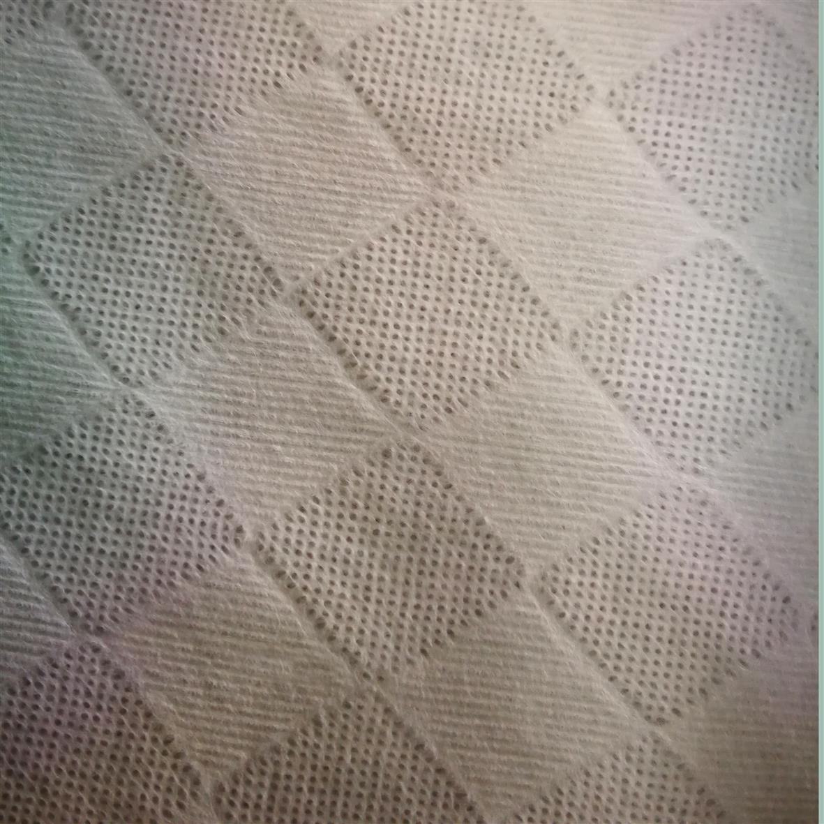 竹纤维美容水刺布生产厂家 竹纤维珍珠纹湿巾布 水刺布