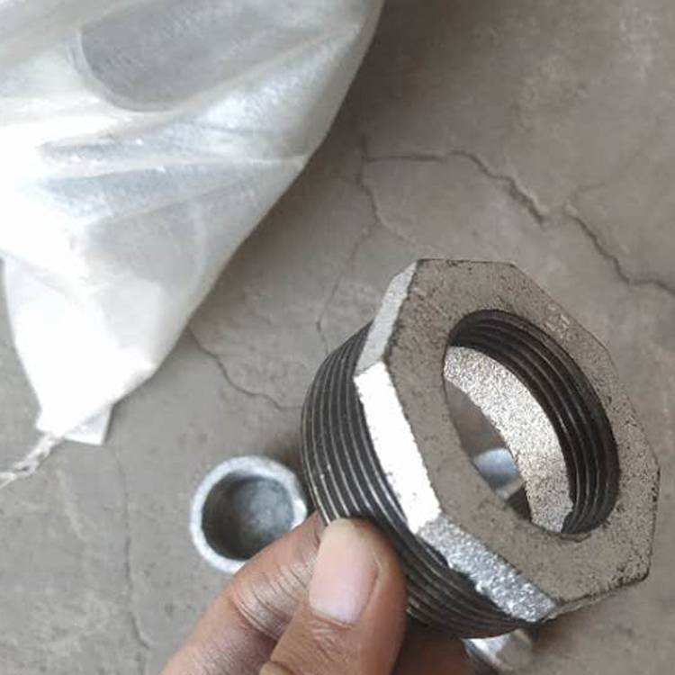 镀锌丝接玛钢管件源头厂家 镀锌变径补芯 镀锌管帽 外丝铸铁管封头 堵头