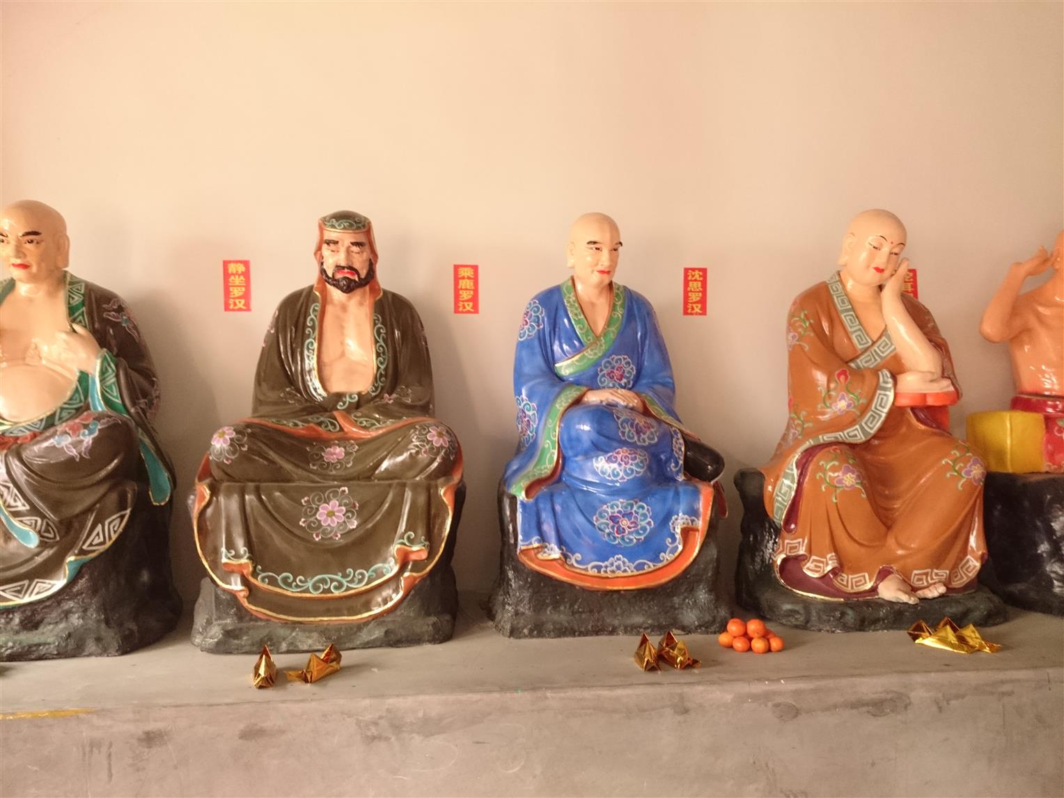 精心雕刻 广州泥塑十八罗汉佛像批发 十八罗汉雕塑
