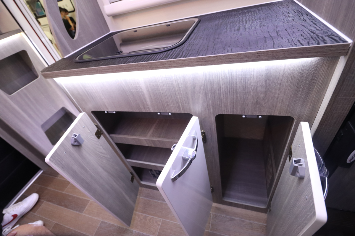 呼和浩特梦骑士房车厂商