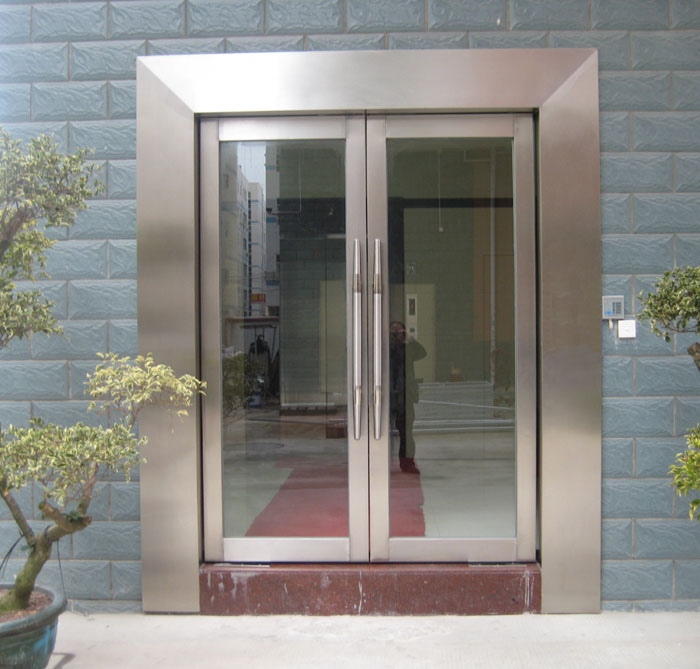 广州玻璃门安装 广州钢化玻璃门安装 广州邦盛钢化玻璃门安装